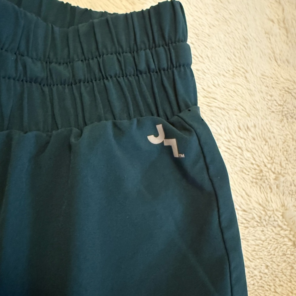 Joy Lab running shorts - Picture 2 of 3